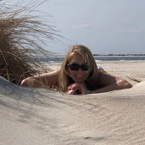 Meet your Posher, Virginia